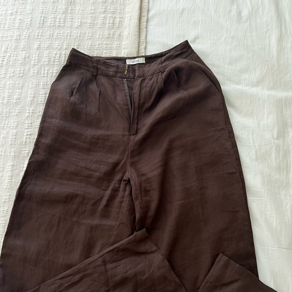 Chocolate brown Linen Trouser. AUSTRALIAN SIZE 8/ US 4 (chart attached.)